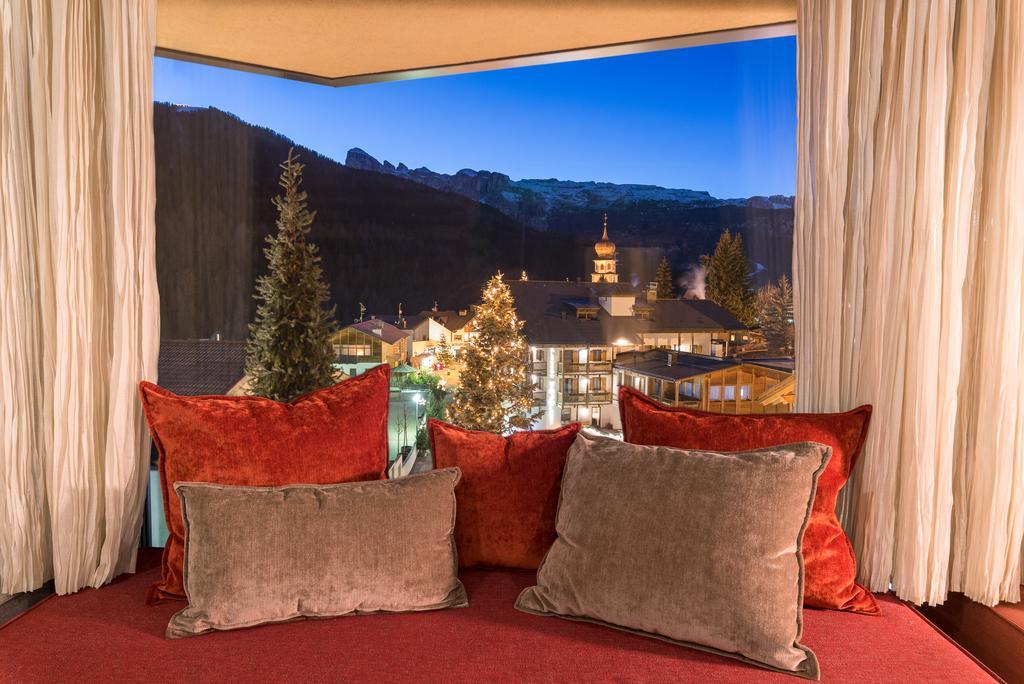 Hotel Tofana San Cassiano  Εξωτερικό φωτογραφία